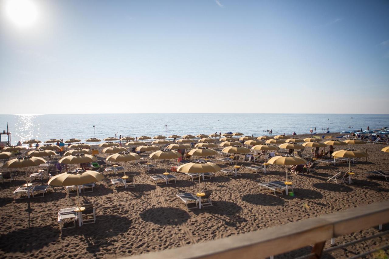Apartmán Gemma A Solo 100M. Dal Mare Marina di Castagneto Carducci Exteriér fotografie